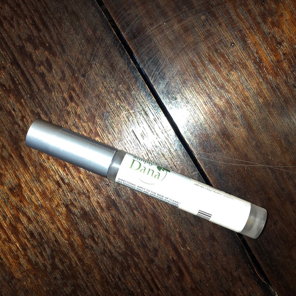 Simply Dana Eye Serum - Picture 3 of 4
